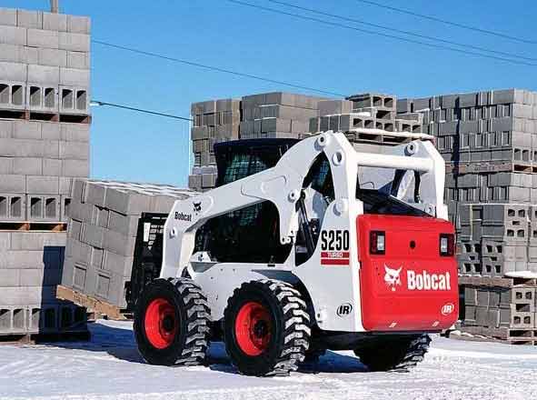 Аренда погрузчика Bobcat S250